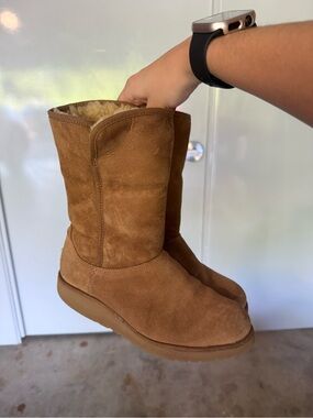UGG Brown Boots - 8